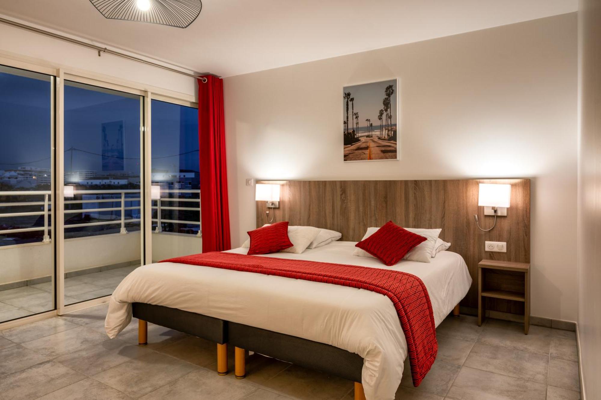 B&B Home Fort-De-France Marina Kültér fotó